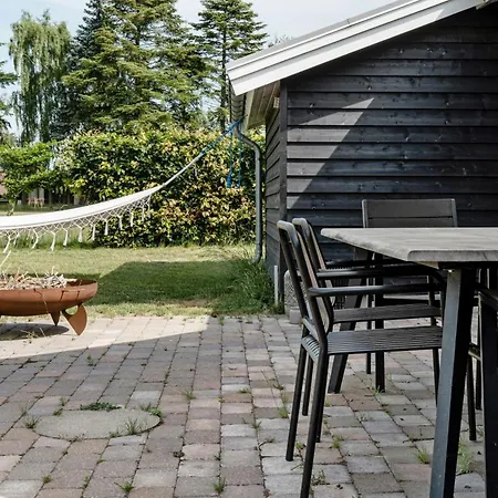 Peaceful Summer House By The Fjord Just An Hour From Copenhagen Casa de Férias